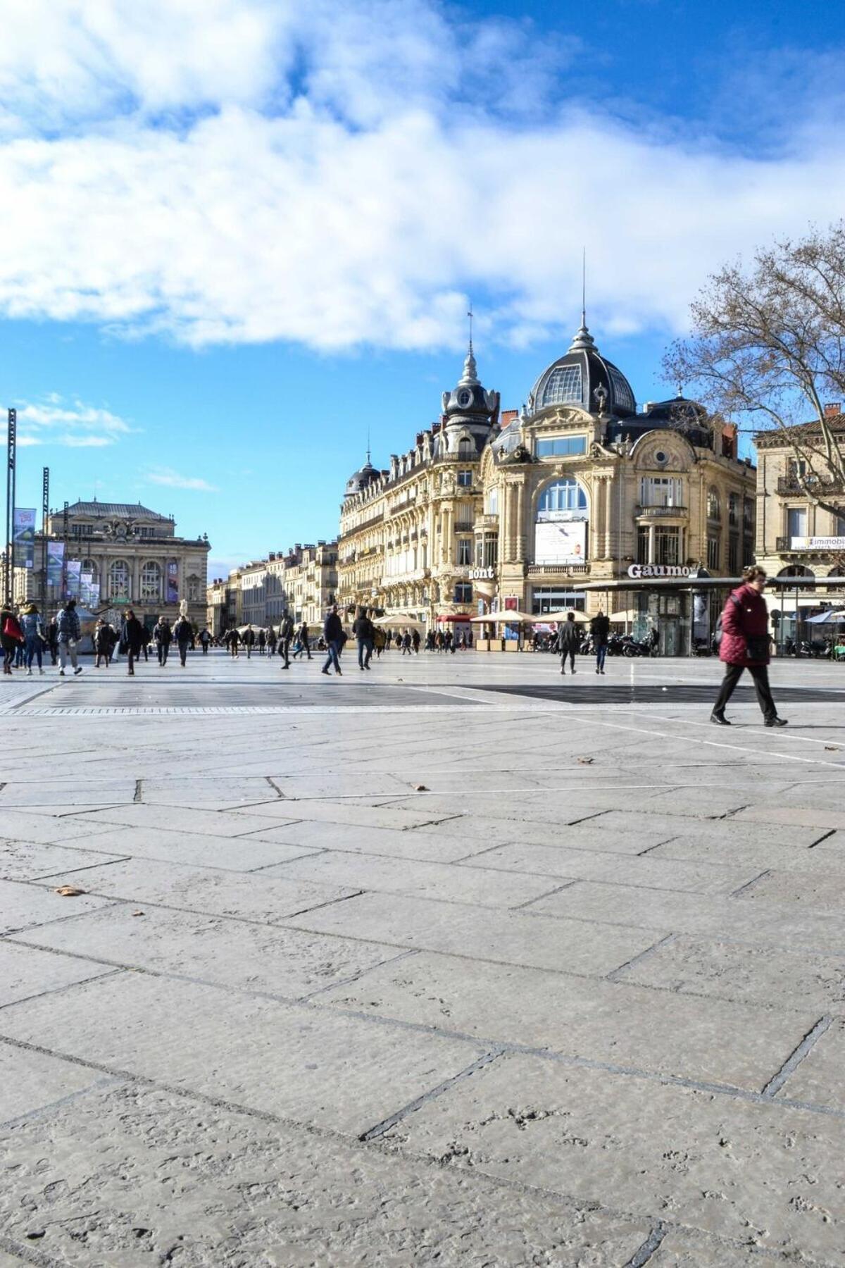 L'Atelier - Climatisation Et Vue Place De La Comedie Montpellier Exterior photo